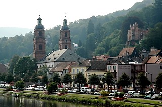 scenery along the Main River